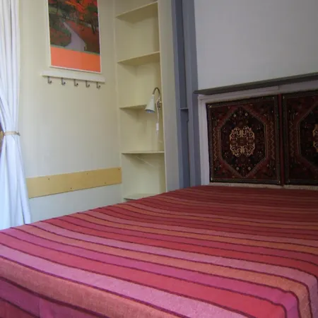 Angolo Fiorito In San Lorenzo * Florens